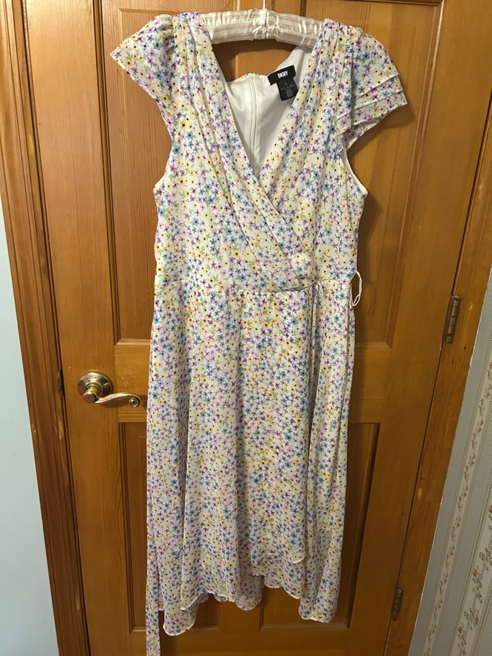 DKNY White Wrap Dress with Multicolor Star Print Size 14
